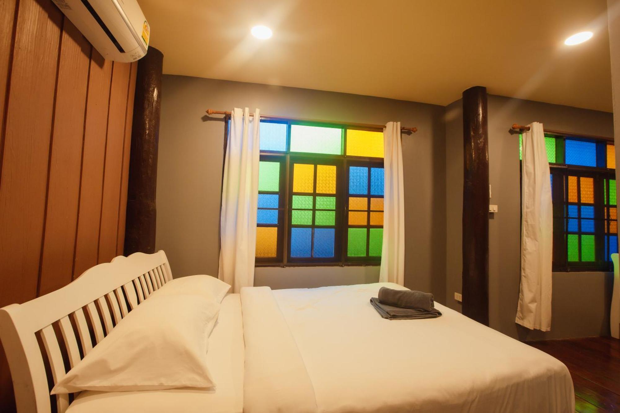 Agga Cnx Hostel Chiang Mai Exterior foto
